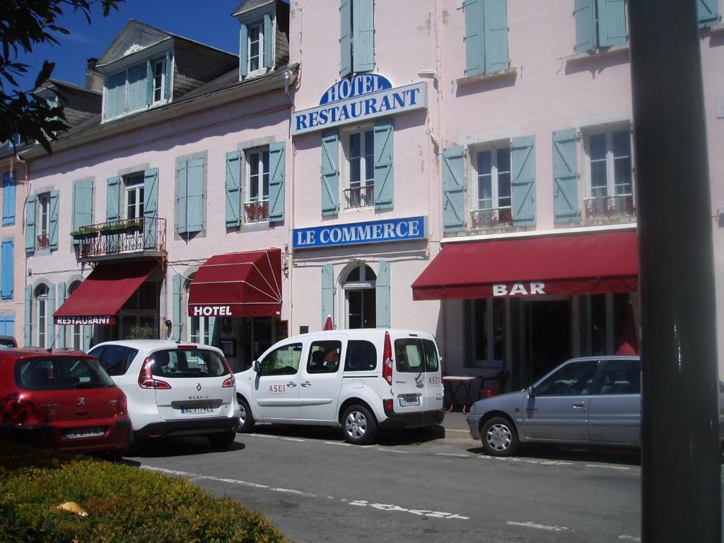 Hotel Le Commerce Bagnères-de-Bigorre Værelse billede